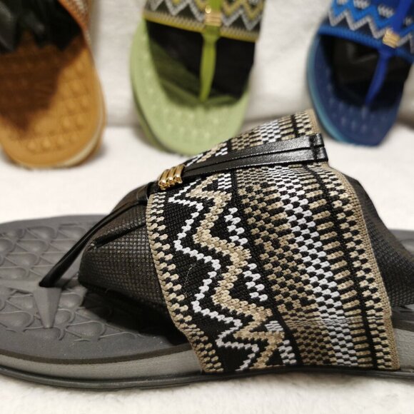 Women's Flat Slide Sandals - Comfy Classy Slip on Cute Dressy Flat Summer Shoes. - Picture 7 of 11